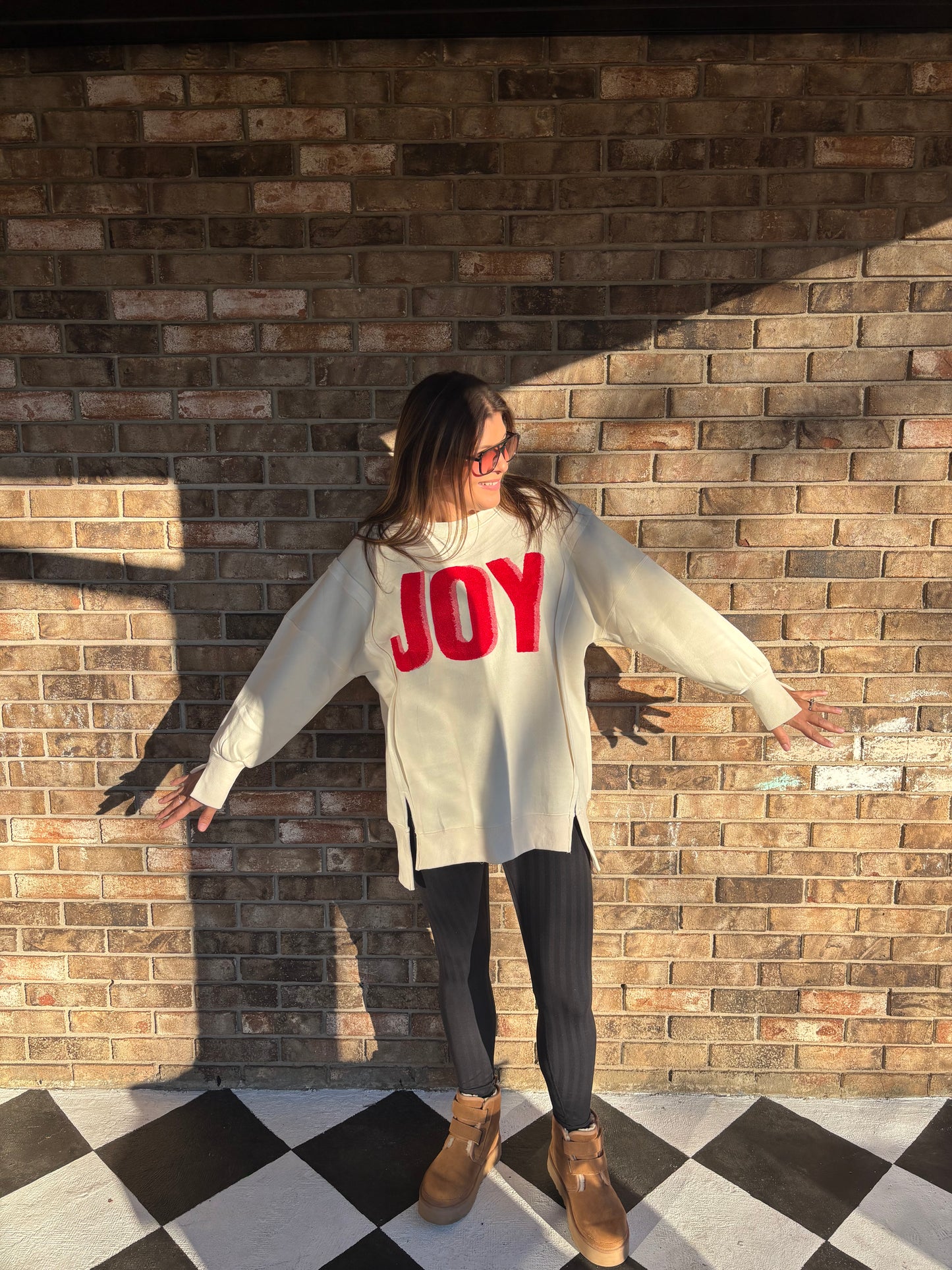 JOY PULLOVER